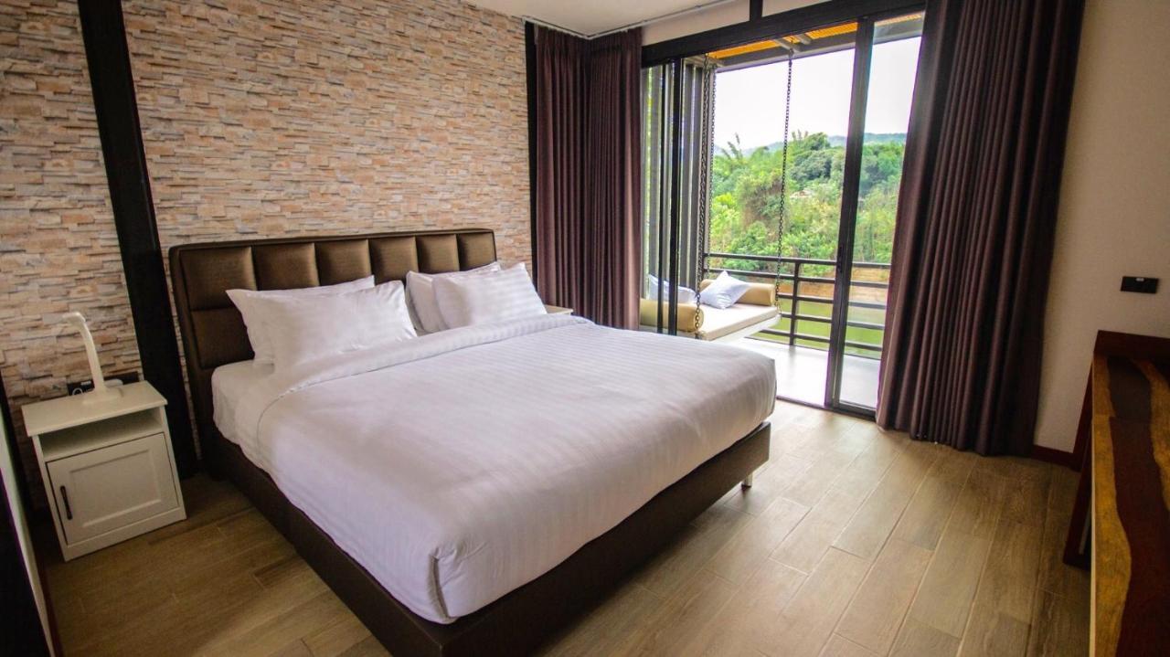 Bed and Breakfast Baan Wanwaree à Kanchanaburi Extérieur photo